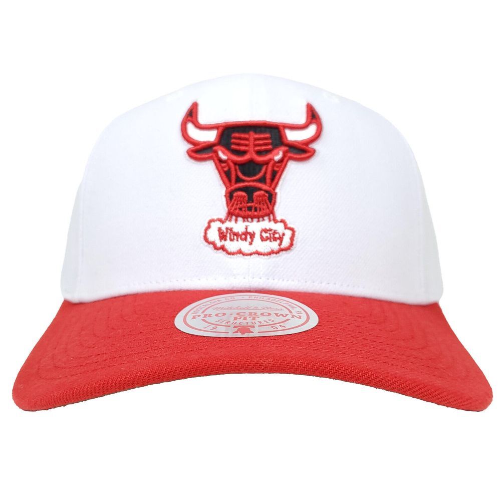 Chicago Bulls Mitchell & Ness NBA Pro Fit Snapback Hat Cap 3D Logo White Red NWT